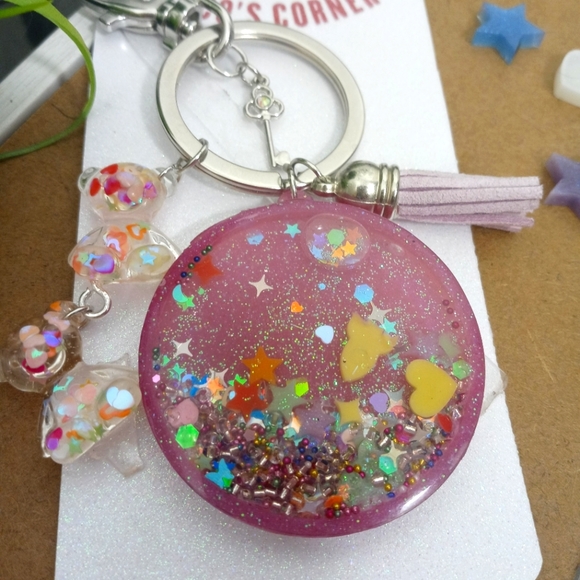 Fun liquid waterfall shaker resin keychain - Picture 5 of 12